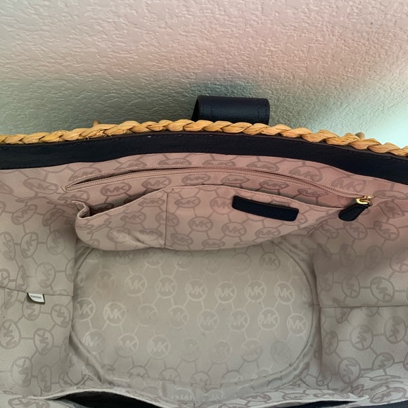 Michael Kors Wicker Bag - Picture 5 of 12